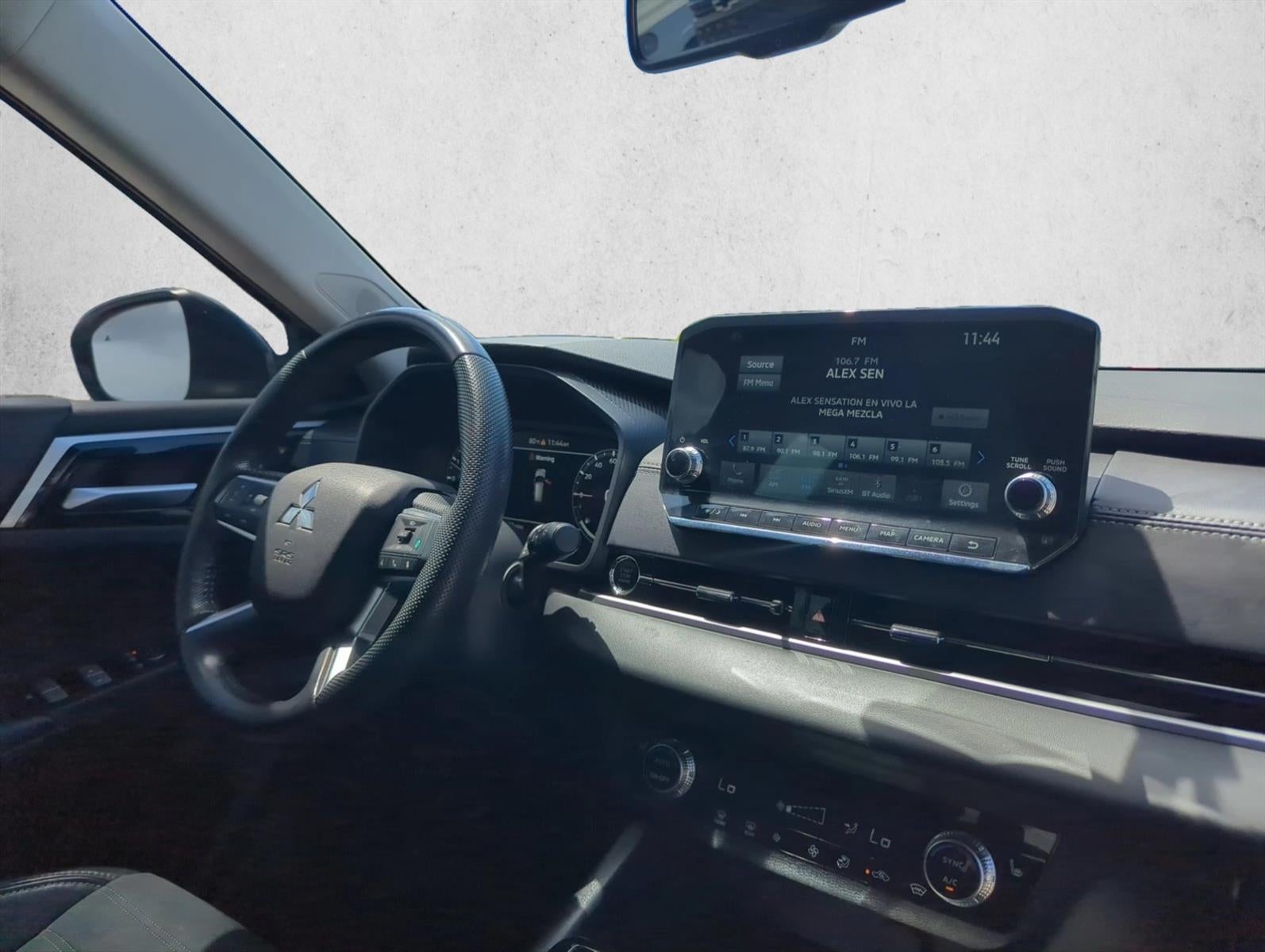 2023 Mitsubishi Outlander SE S-AWC