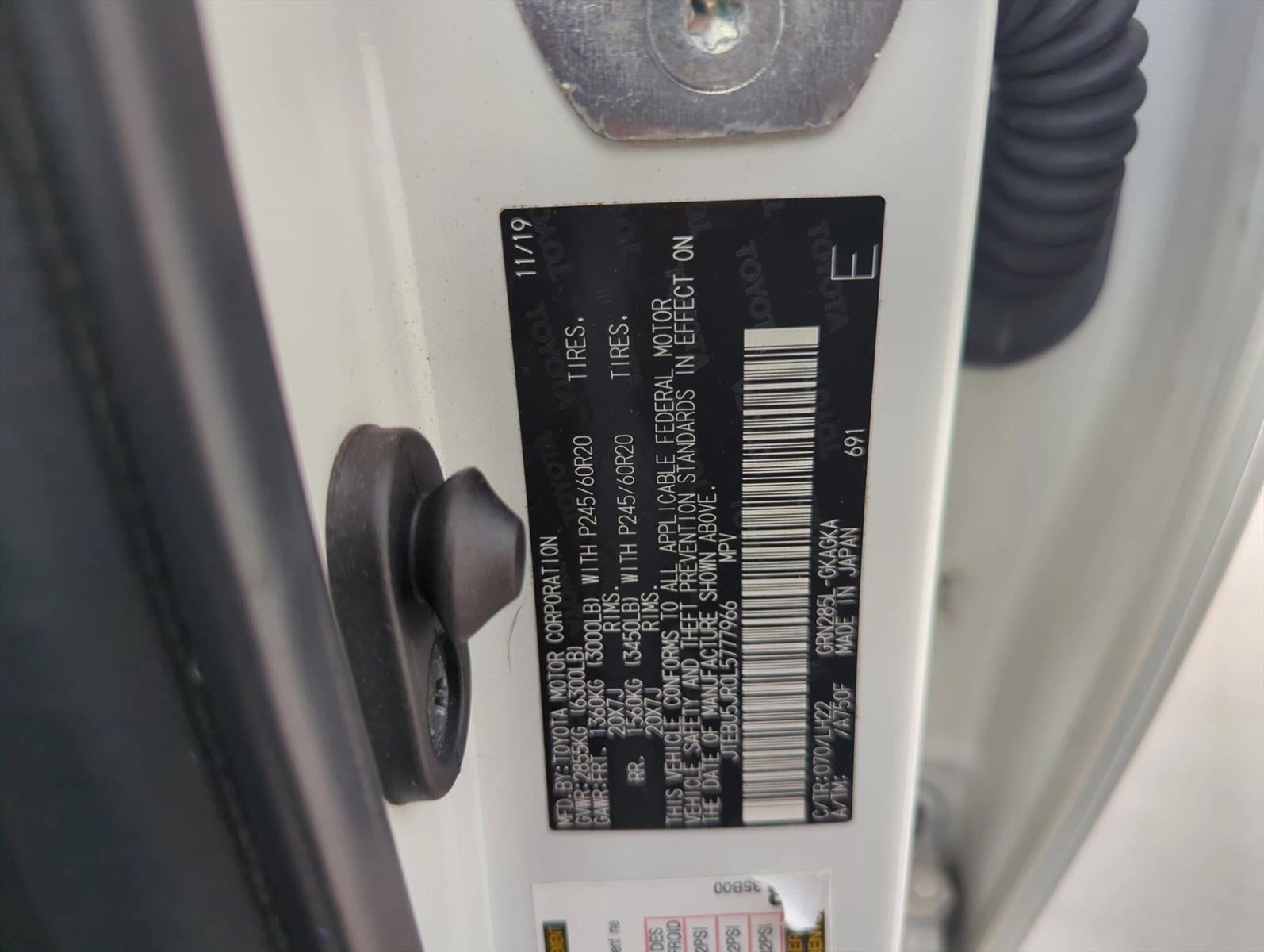 2020 Toyota 4Runner Nightshade 4WD (Natl)