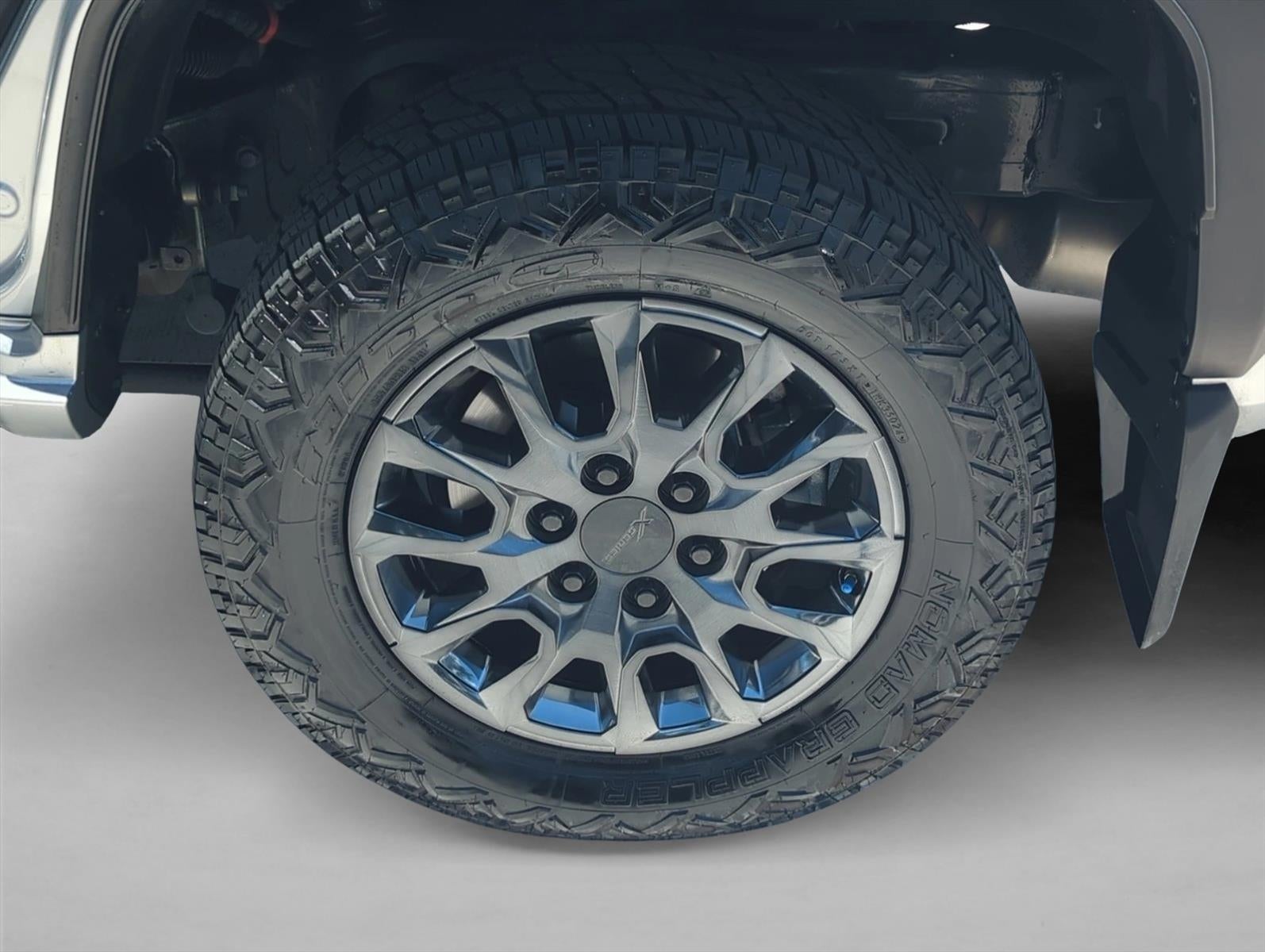 2025 Toyota 4Runner SR5 4WD (GS)