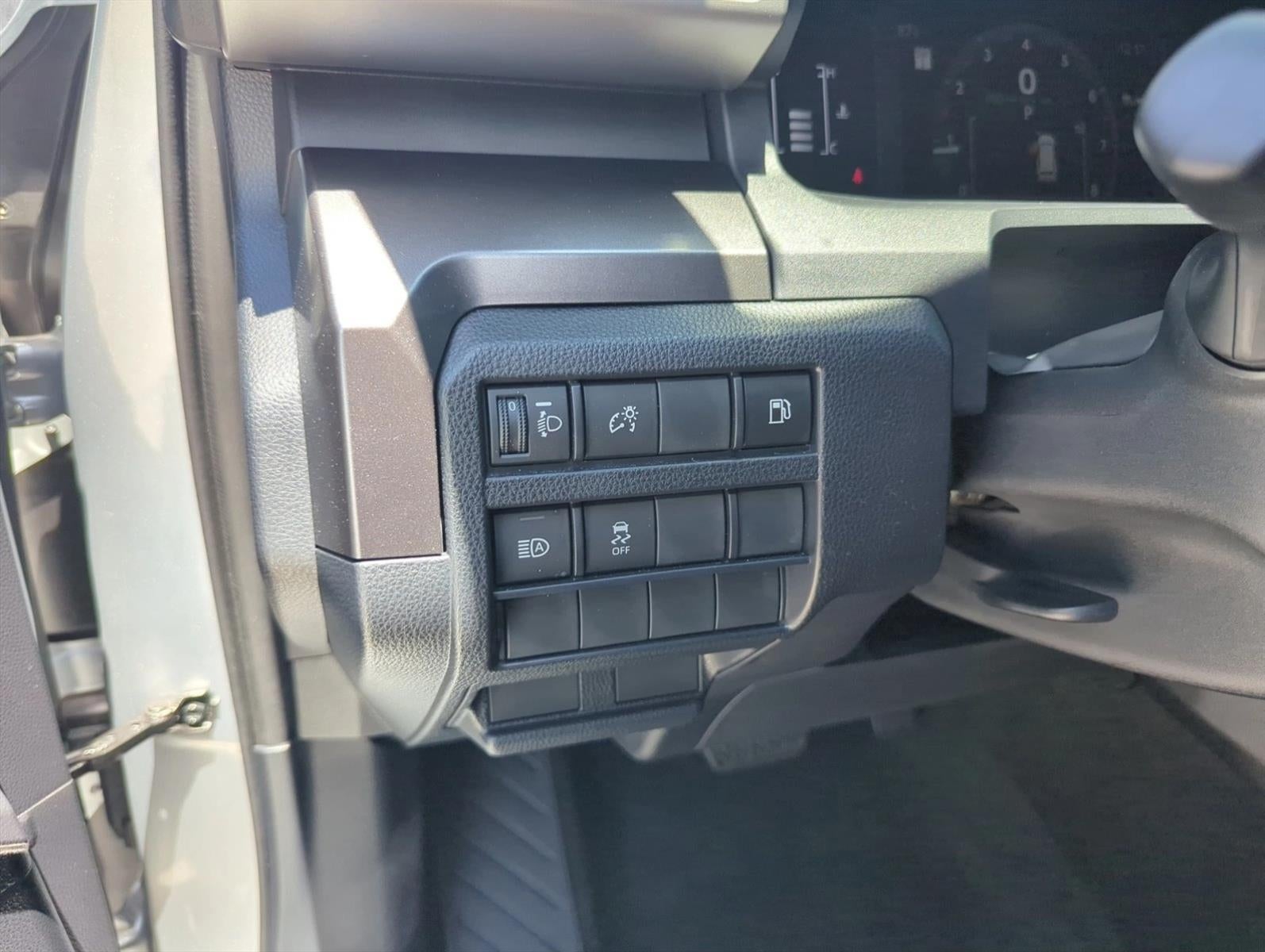 2025 Toyota 4Runner SR5 4WD (GS)