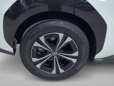 2025 Toyota bZ4X XLE FWD (Natl)