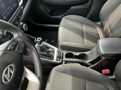 2023 Hyundai VENUE SEL IVT