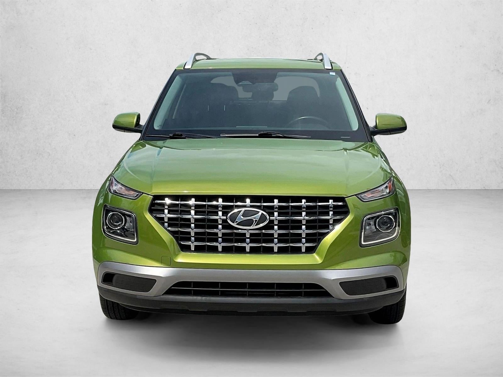 2023 Hyundai VENUE SEL IVT