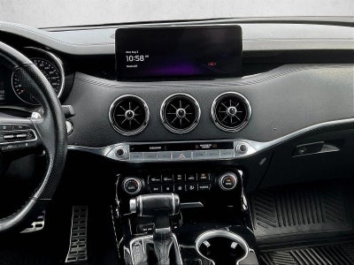 2022 Kia Stinger GT-Line AWD