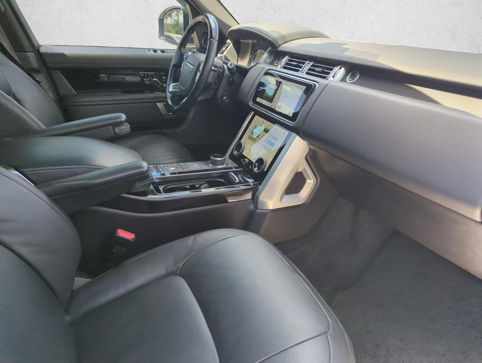 2020 Land Rover Range Rover SWB