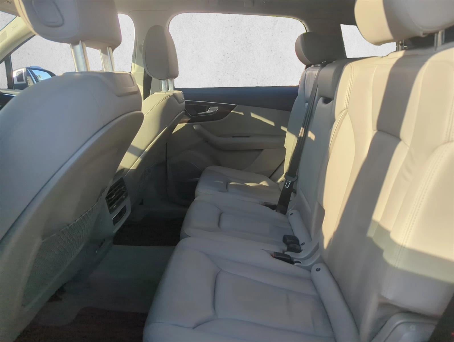 2021 Audi Q7 Premium Plus 45 TFSI quattro