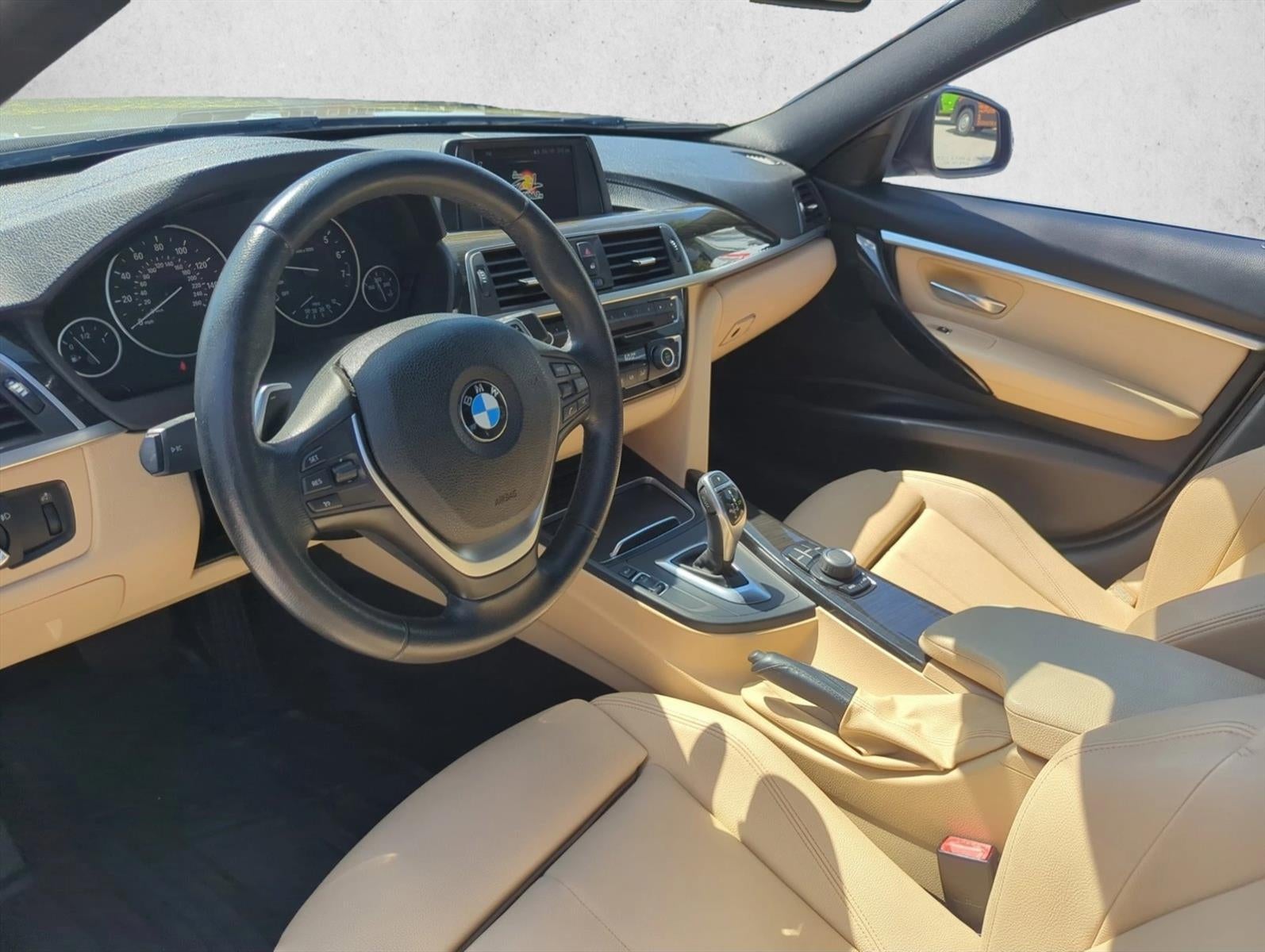 2018 BMW 330i Sedan