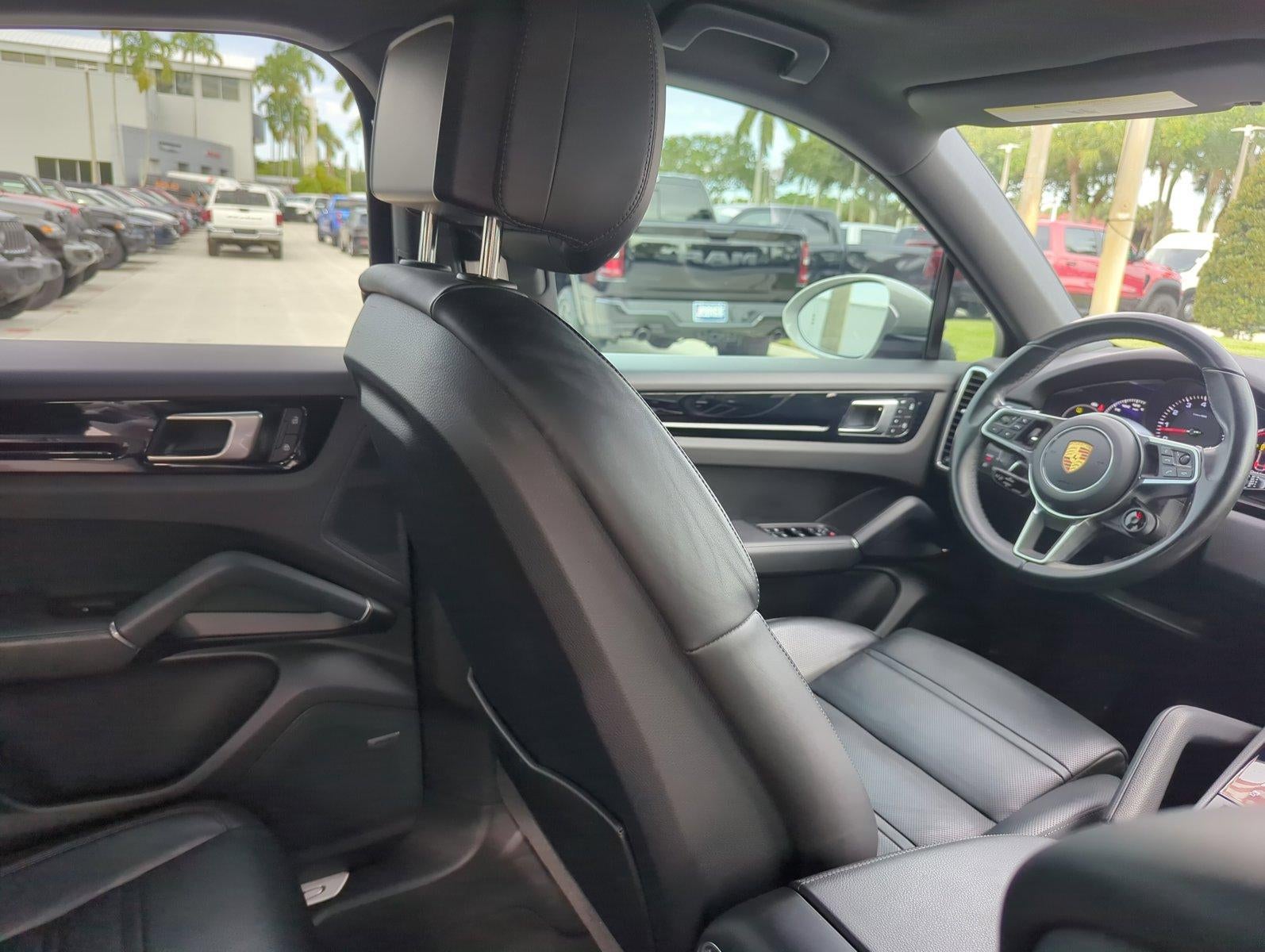 2022 Porsche Cayenne Platinum Edition Coupe AWD