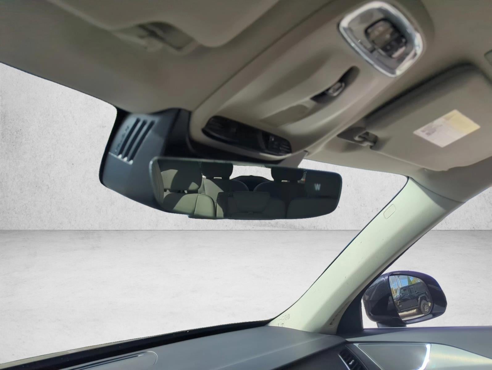 2021 Volvo XC90 T5 FWD Momentum 7P