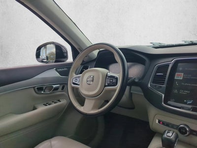 2021 Volvo XC90 T5 FWD Momentum 7P