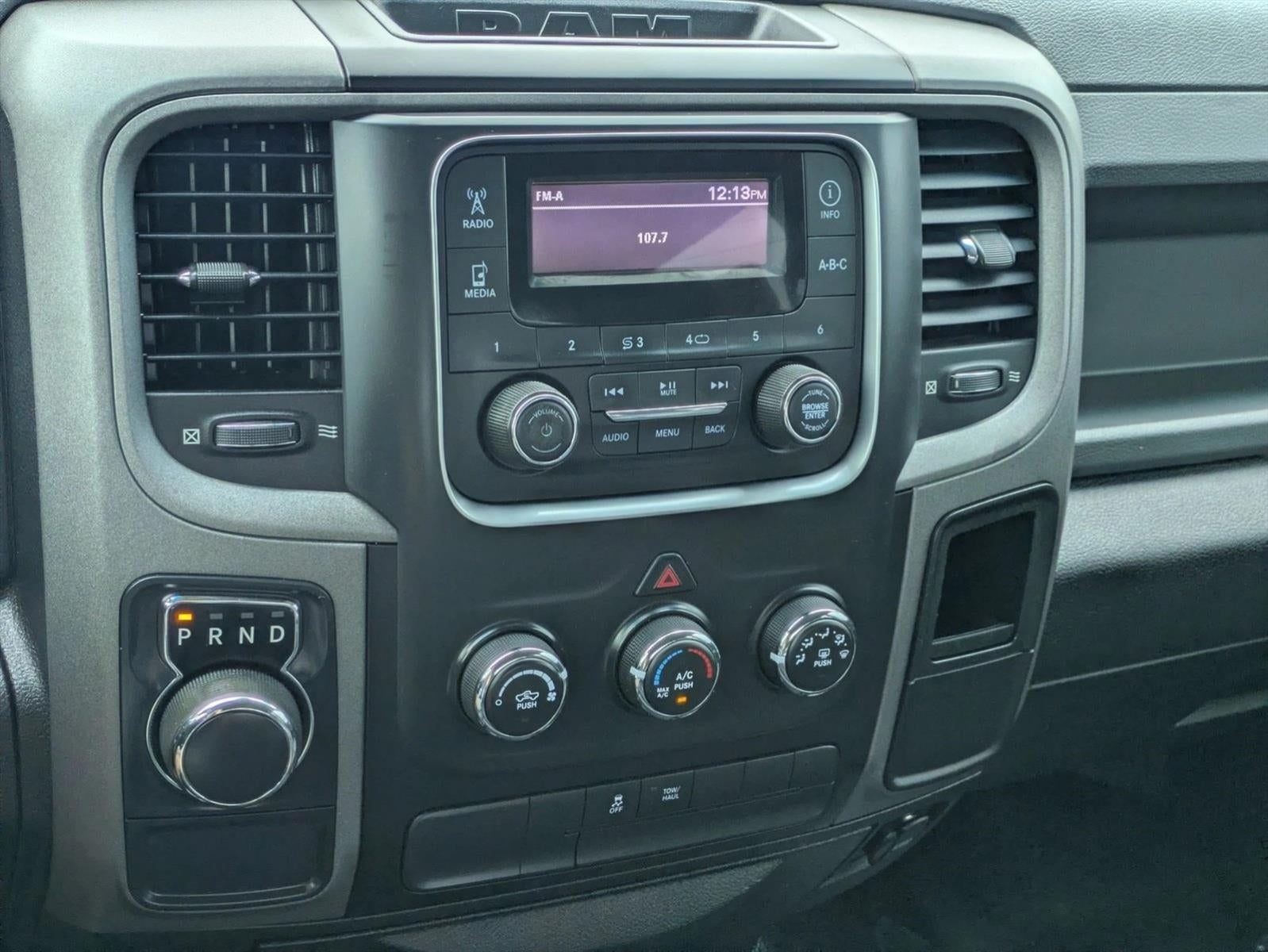 2019 RAM 1500 Classic Tradesman 4x2 Crew Cab 5'7" Box