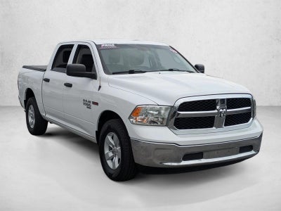 2019 RAM 1500 Classic Tradesman 4x2 Crew Cab 5'7" Box