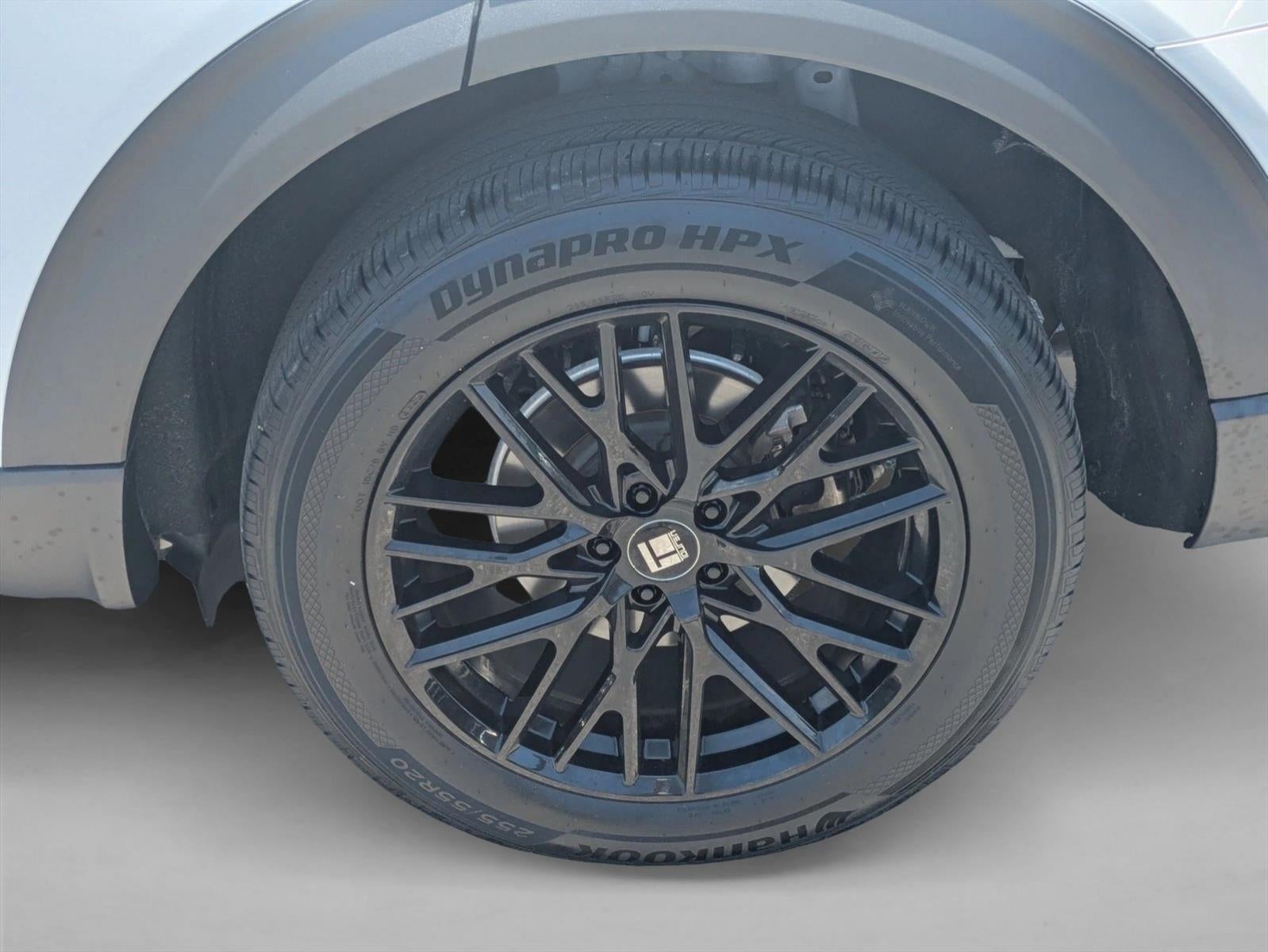 2023 Ford Explorer XLT 4WD