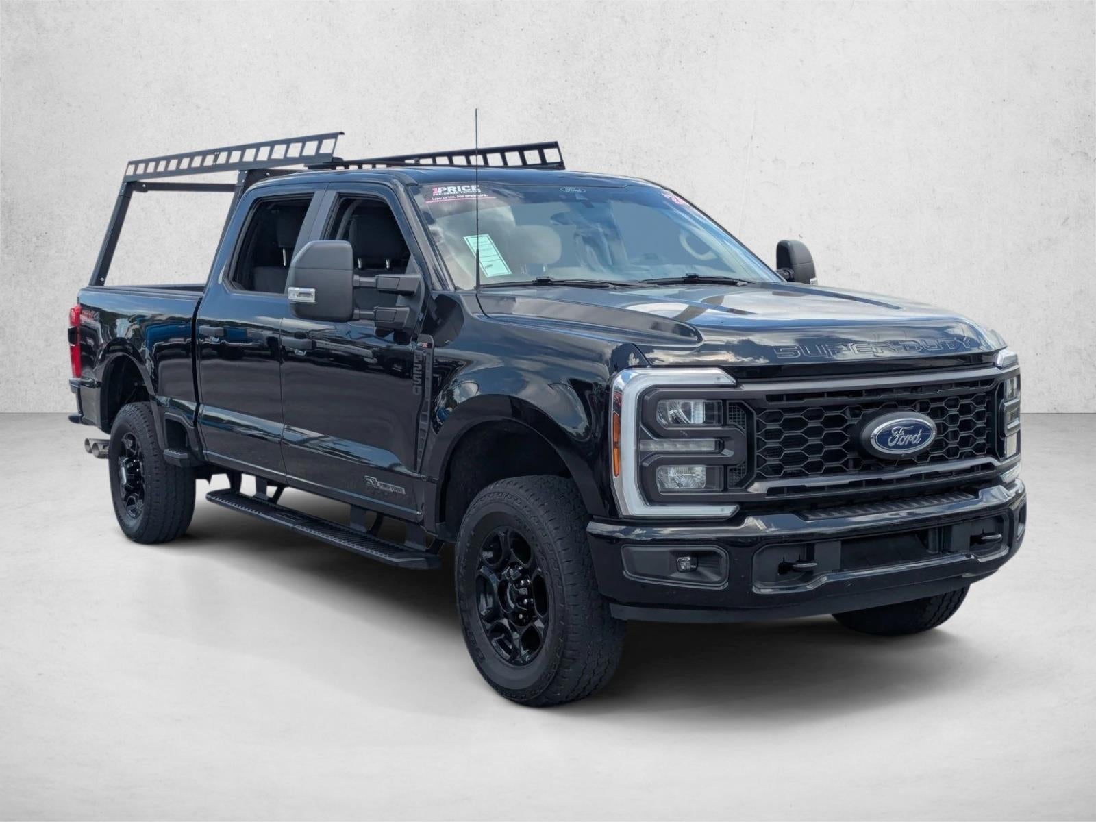 2024 Ford Super Duty F-250 SRW XL 4WD Crew Cab 6.75' Box