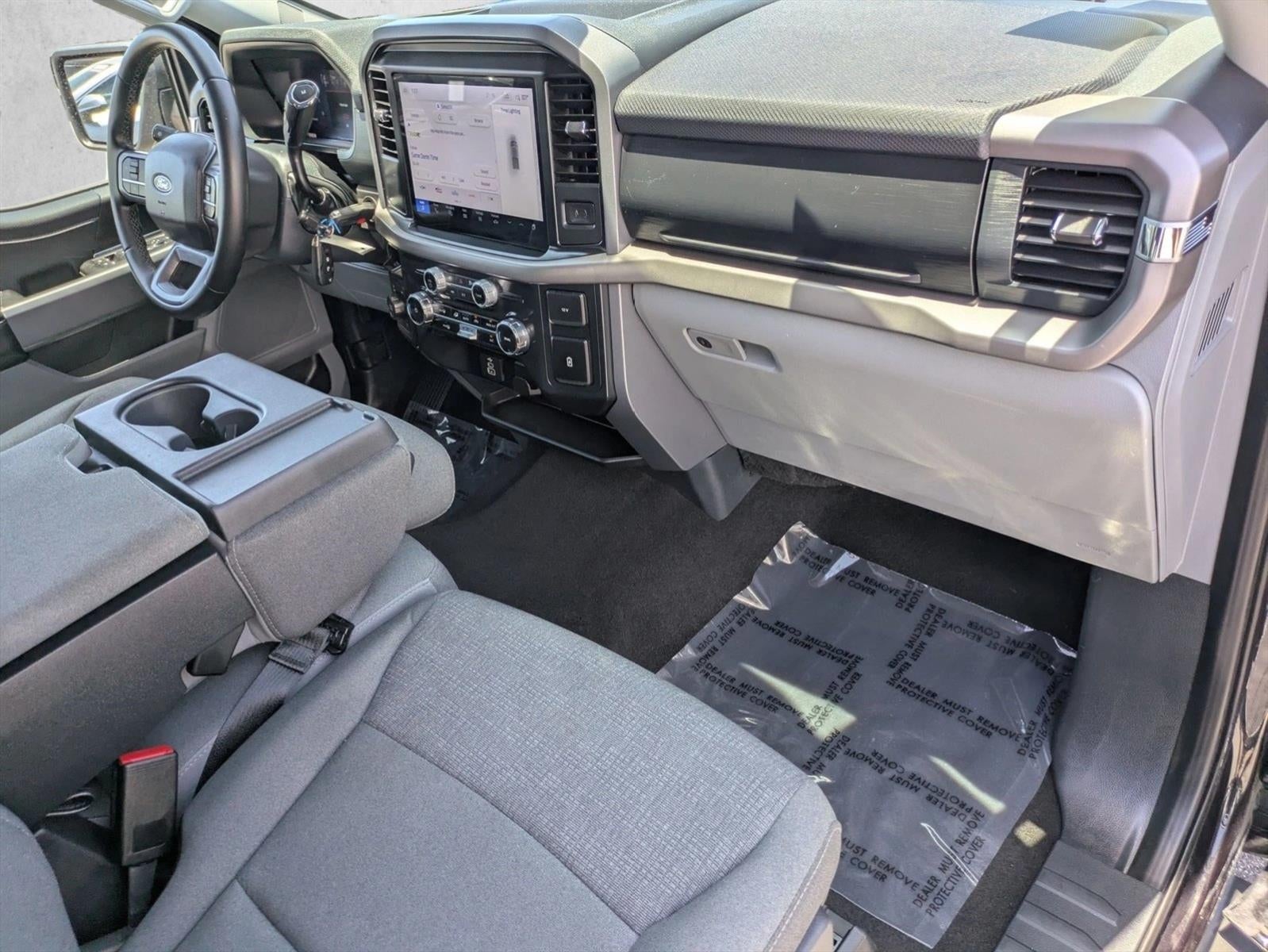 2025 Ford F-150 XLT 4WD SuperCrew 5.5' Box