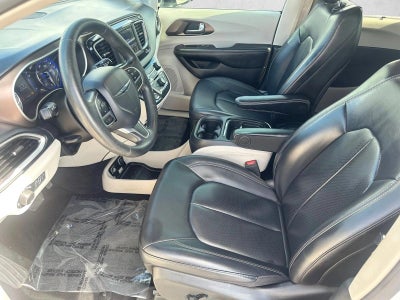 2021 Chrysler Voyager LXI FWD