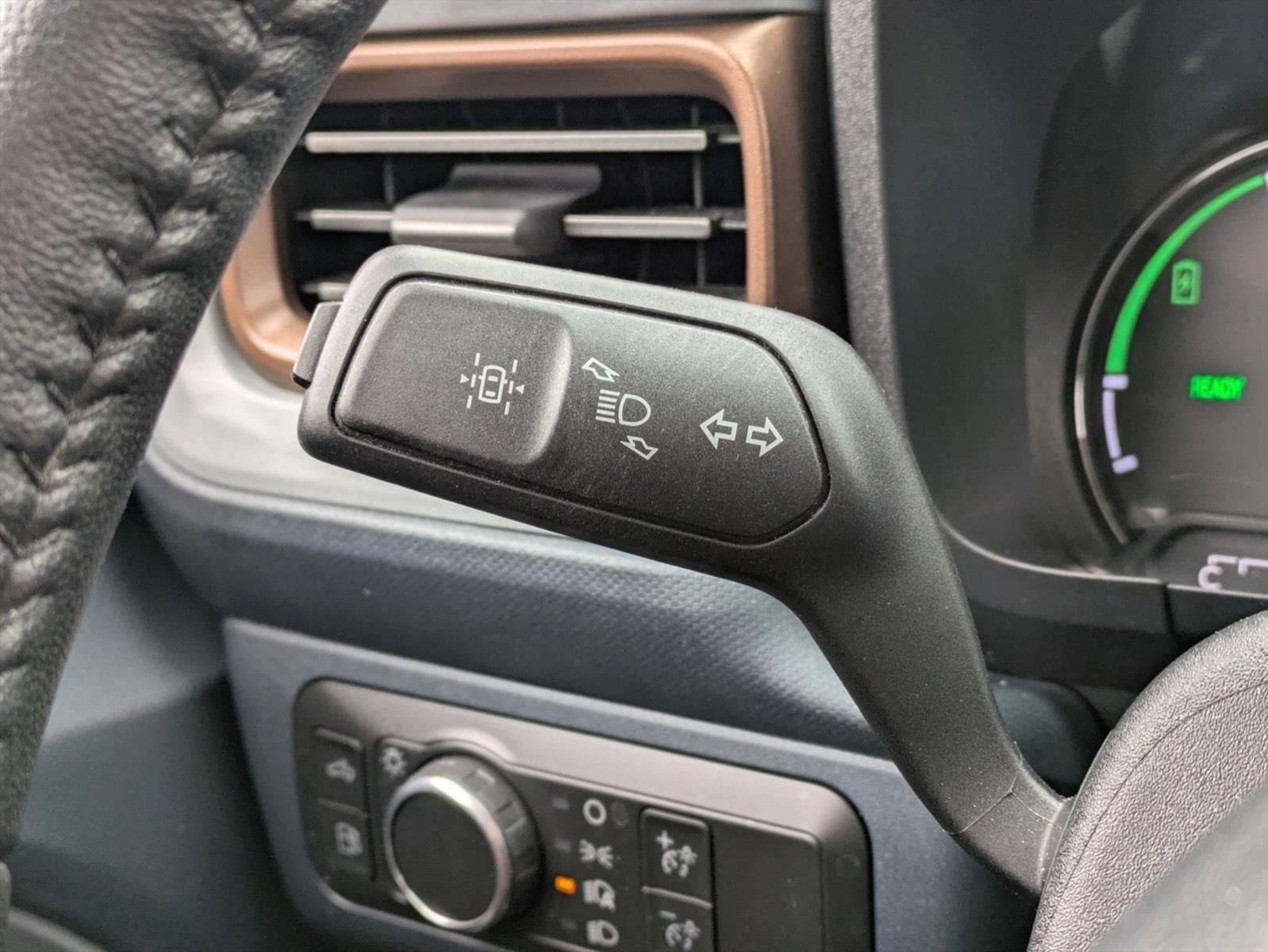 2022 Ford Maverick LARIAT FWD SuperCrew