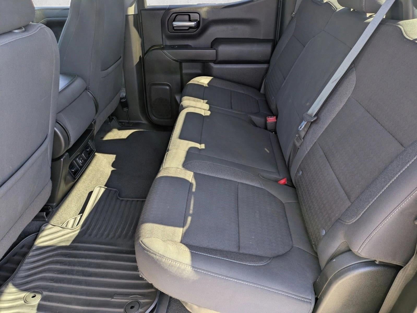 2021 Chevrolet Silverado 1500 Crew Cab Short Box 2-Wheel Drive LT