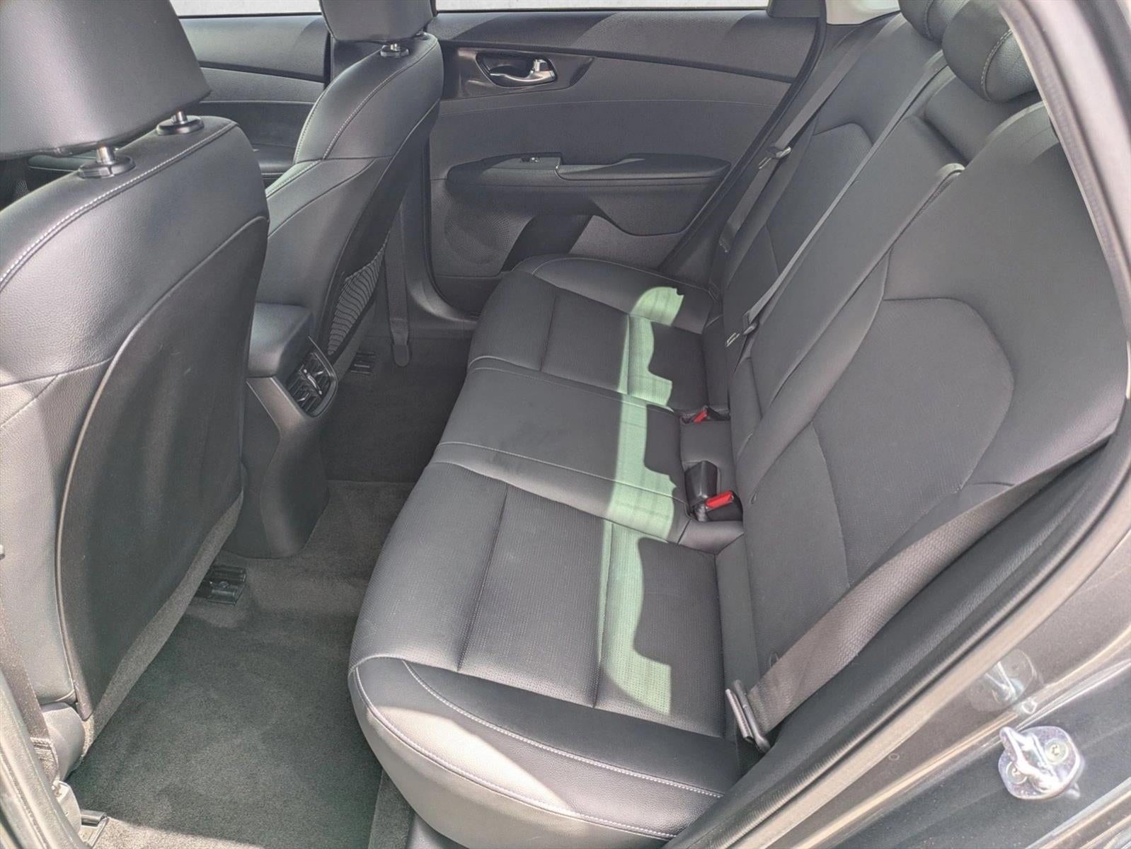 2021 Kia Forte EX IVT