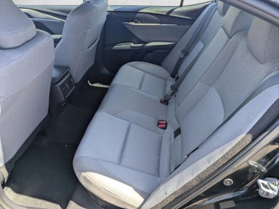 2025 Toyota Camry LE (SE)