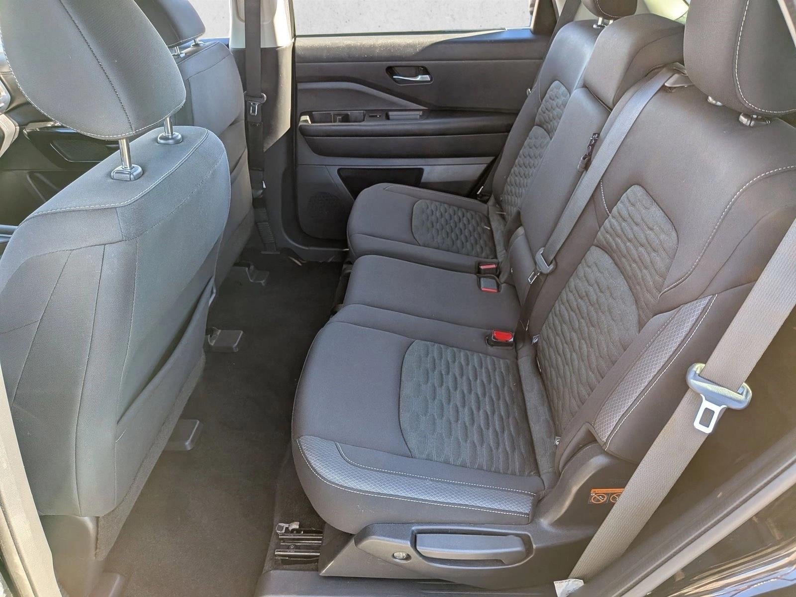 2022 Nissan Pathfinder SV 2WD