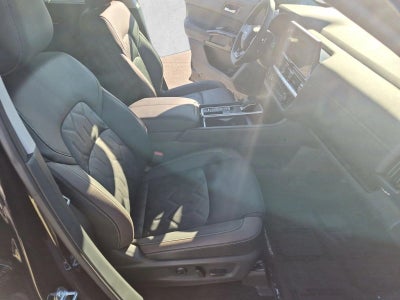 2026 Nissan Pathfinder Platinum 2WD