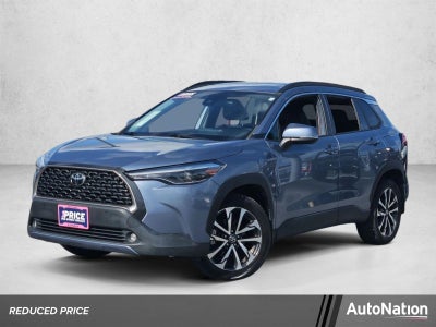 2022 Toyota Corolla Cross XLE 2WD (Natl)