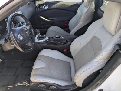 2010 Nissan 370Z 2dr Roadster Auto Touring