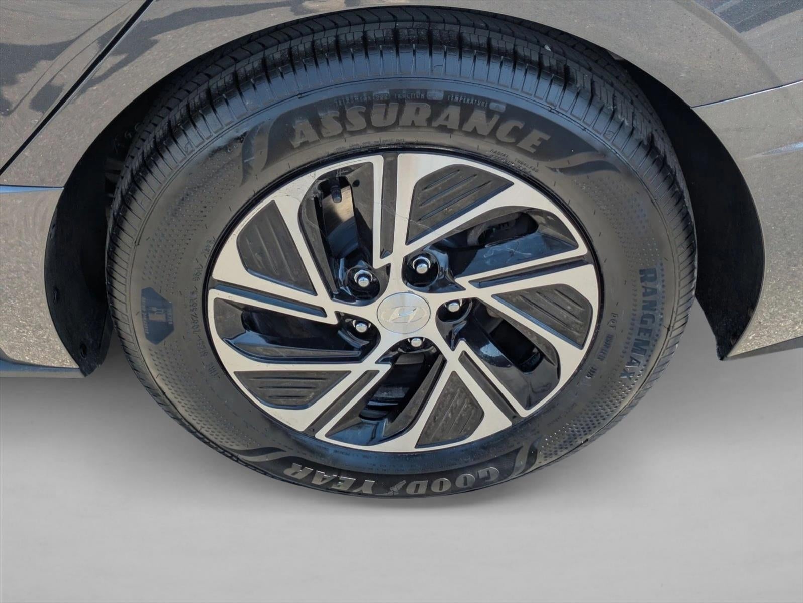 2023 Hyundai SONATA Hybrid Blue 2.0L *Ltd Avail*