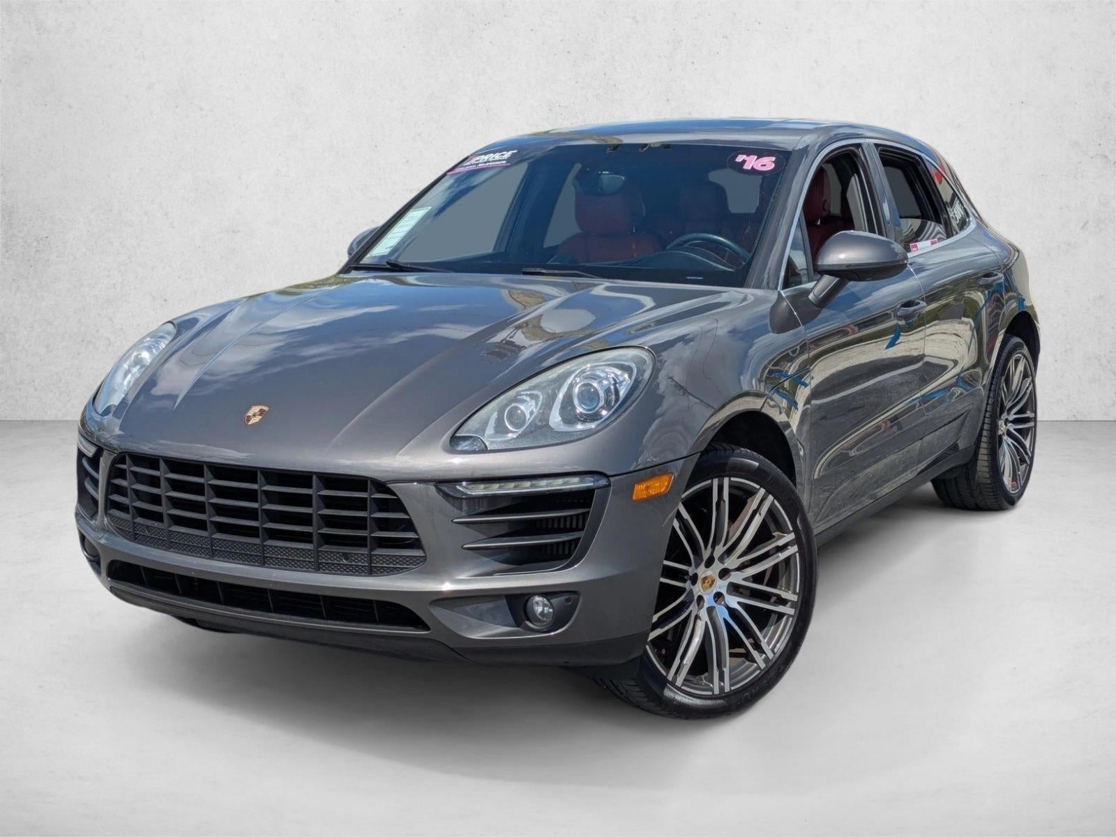 2016 Porsche Macan AWD 4dr S