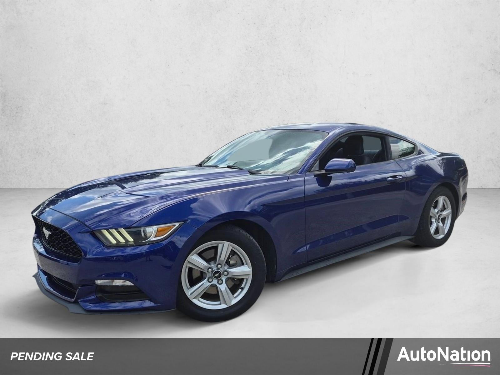 2016 Ford Mustang 2dr Fastback V6