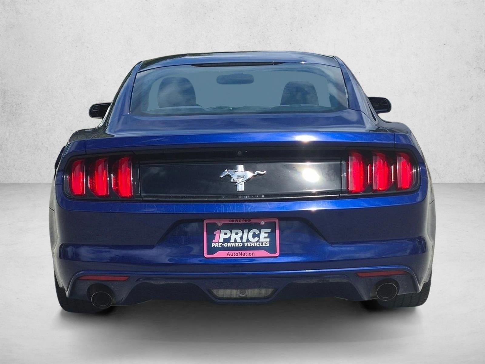 2016 Ford Mustang 2dr Fastback V6