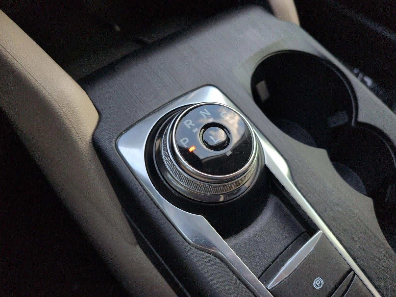 2021 Ford Escape SEL FWD
