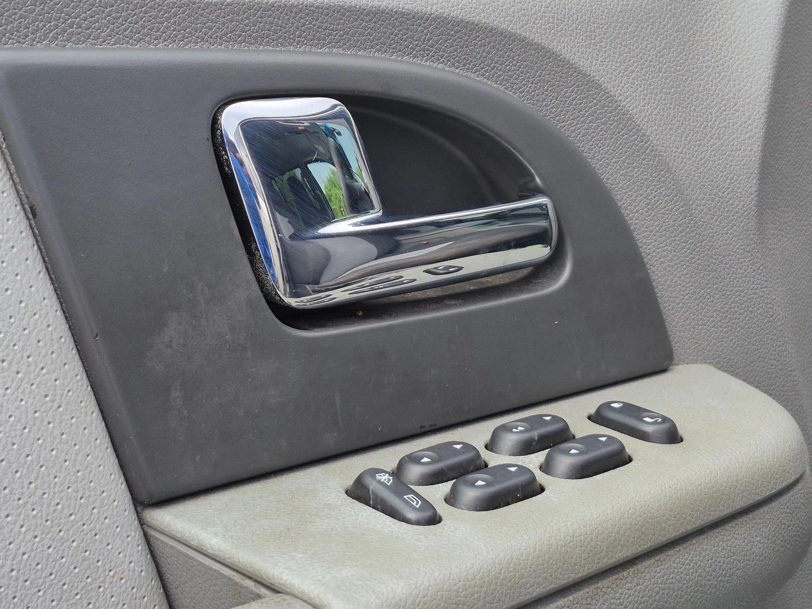 2006 Ford Expedition 4dr XLT