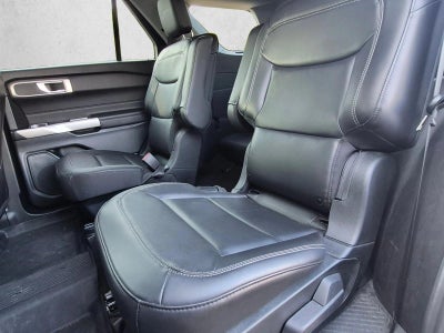 2023 Ford Explorer XLT RWD