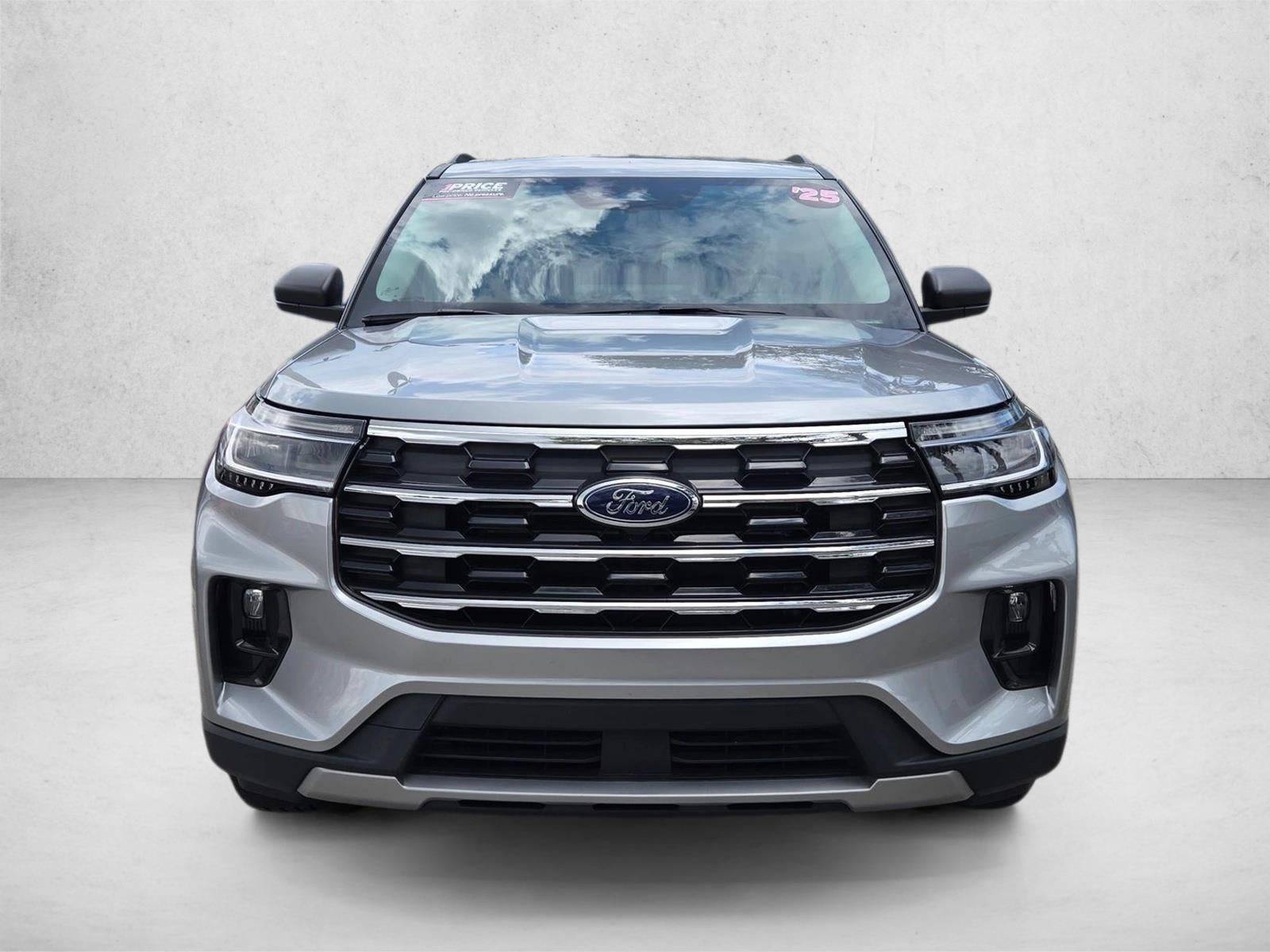2025 Ford Explorer Active RWD