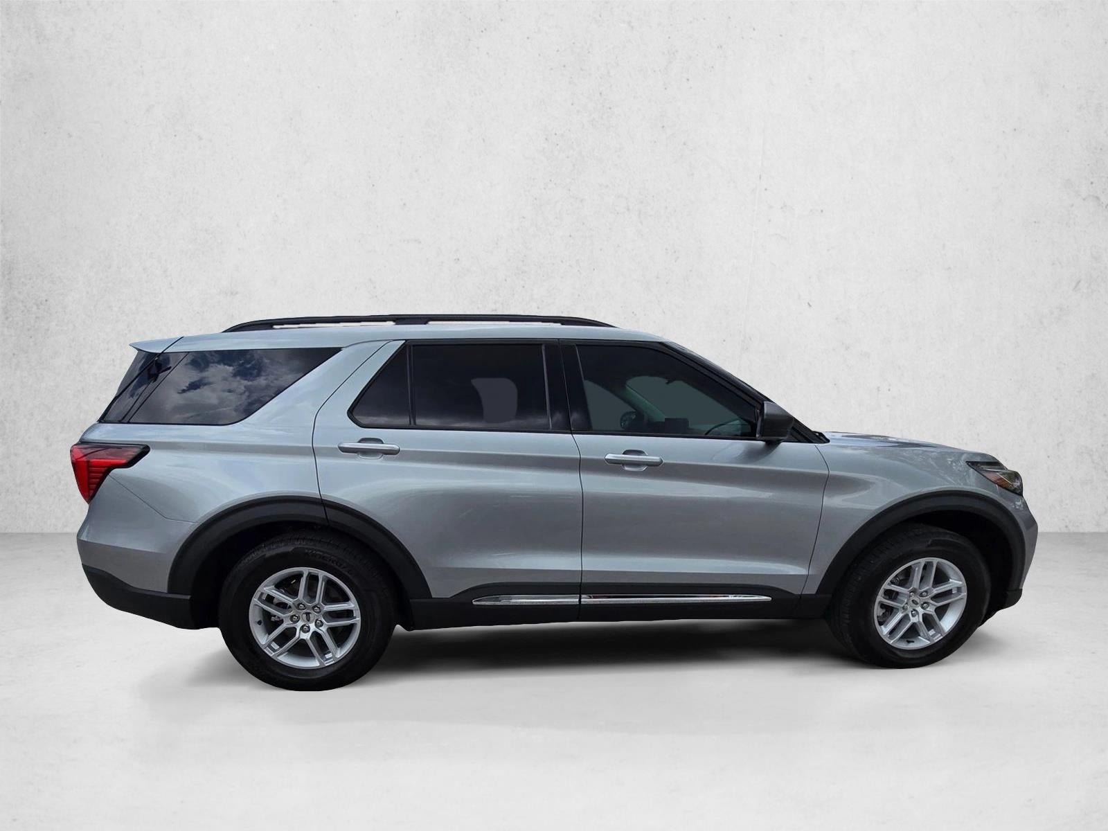 2025 Ford Explorer Active RWD