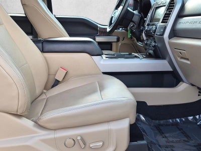 2017 Ford Super Duty F-250 SRW Lariat 4WD SuperCab 6.75' Box
