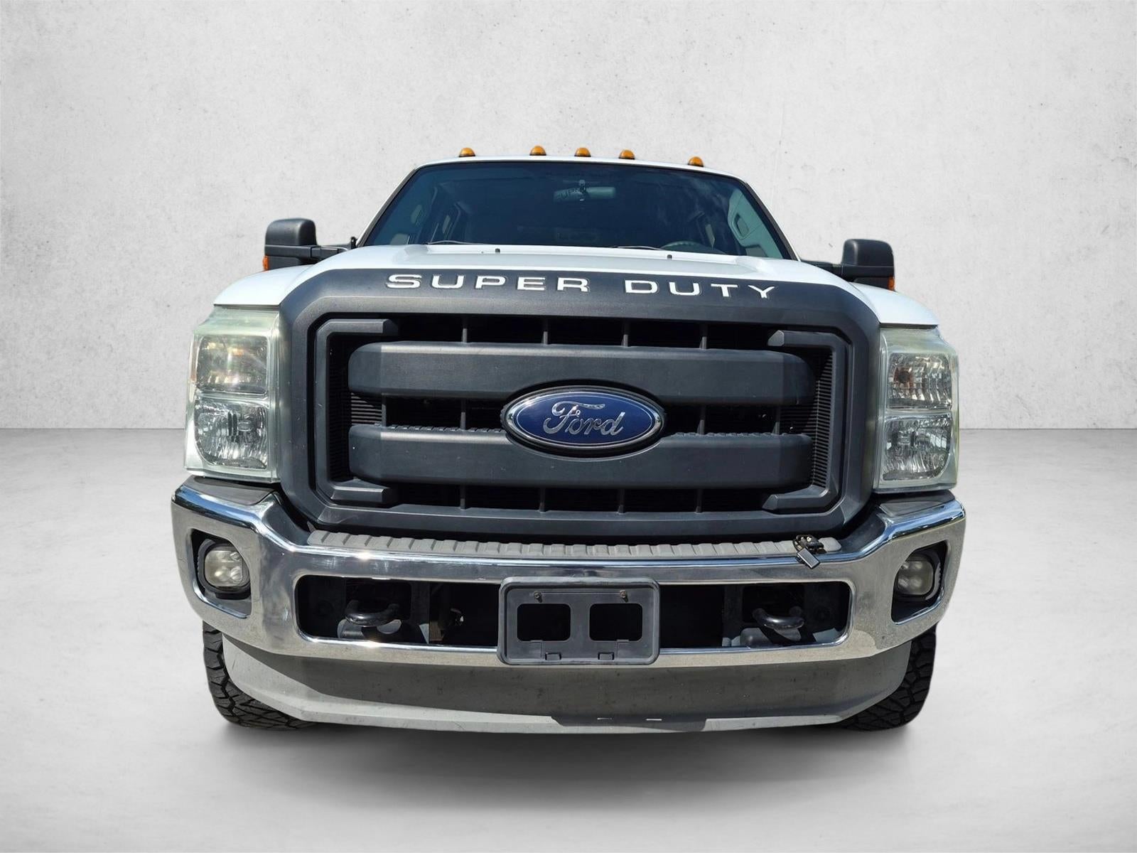 2012 Ford Super Duty F-350 DRW 4WD Crew Cab 8 Ft Box XL