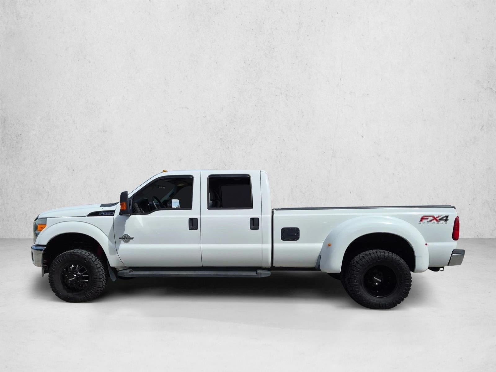 2012 Ford Super Duty F-350 DRW 4WD Crew Cab 8 Ft Box XL