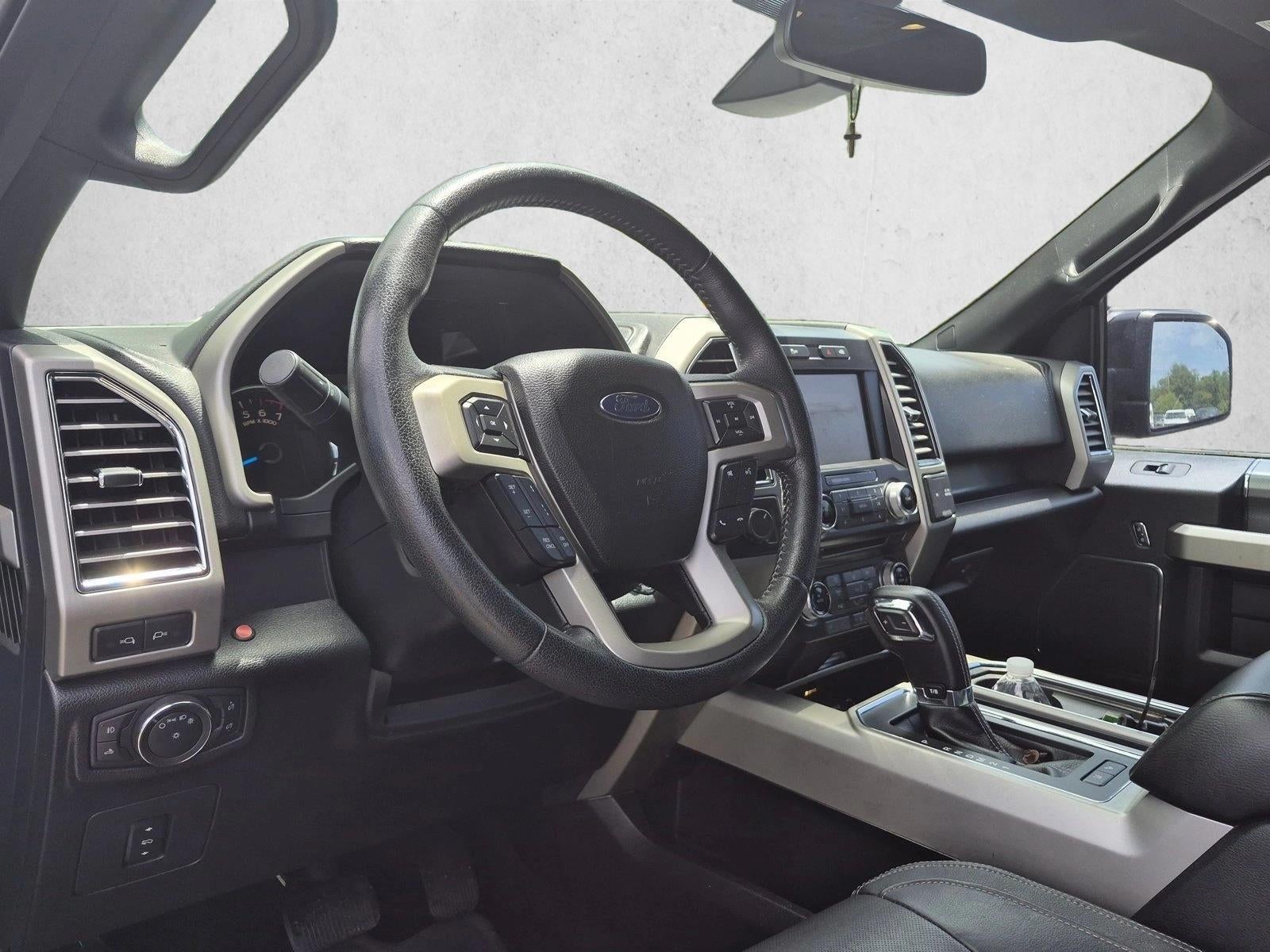 2015 Ford F-150 4WD SuperCrew 5-1/2 Ft Box Lariat