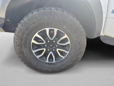 2014 Ford F-150 4WD SuperCrew 5-1/2 Ft Box SVT Raptor