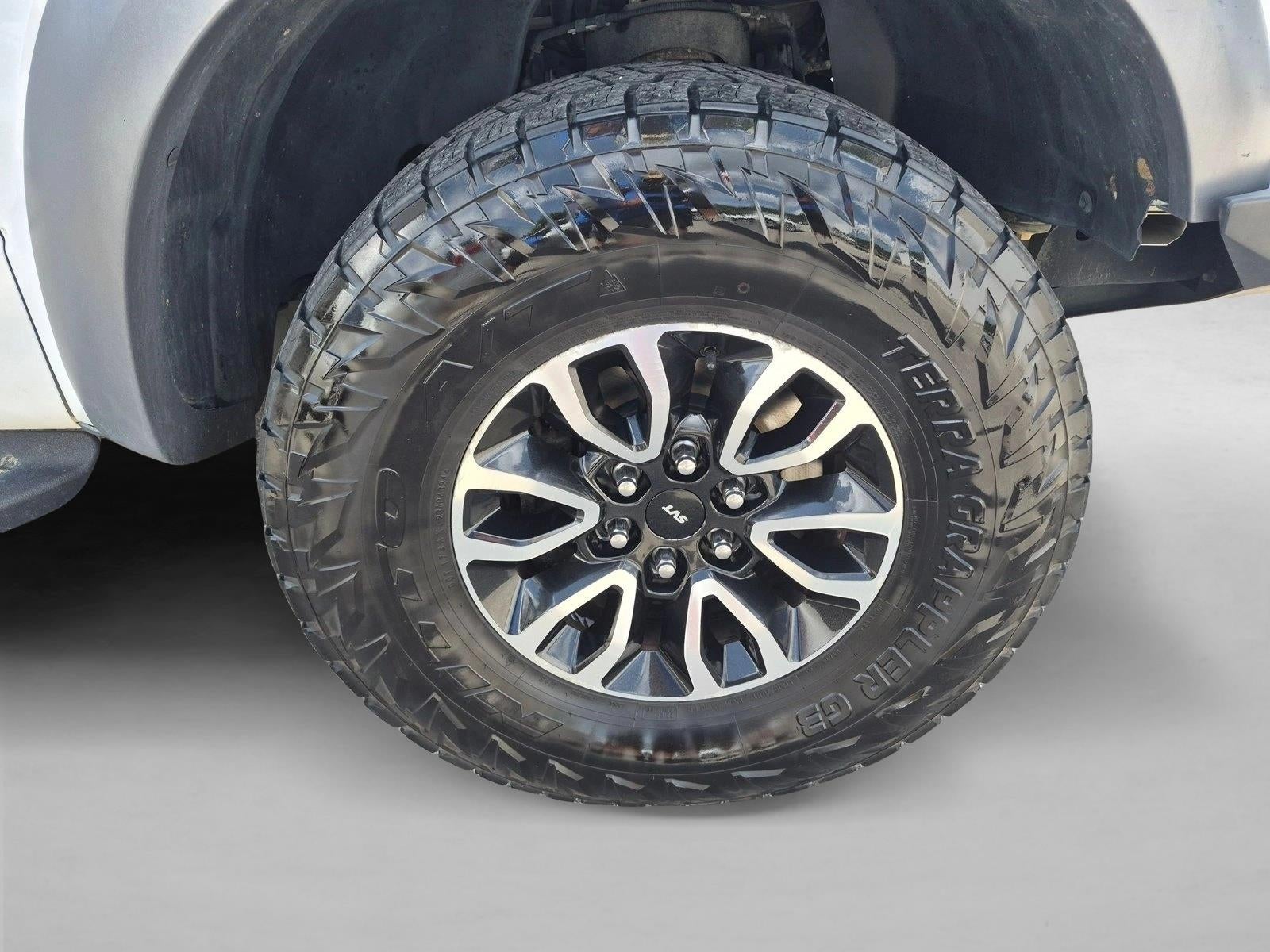 2014 Ford F-150 4WD SuperCrew 5-1/2 Ft Box SVT Raptor