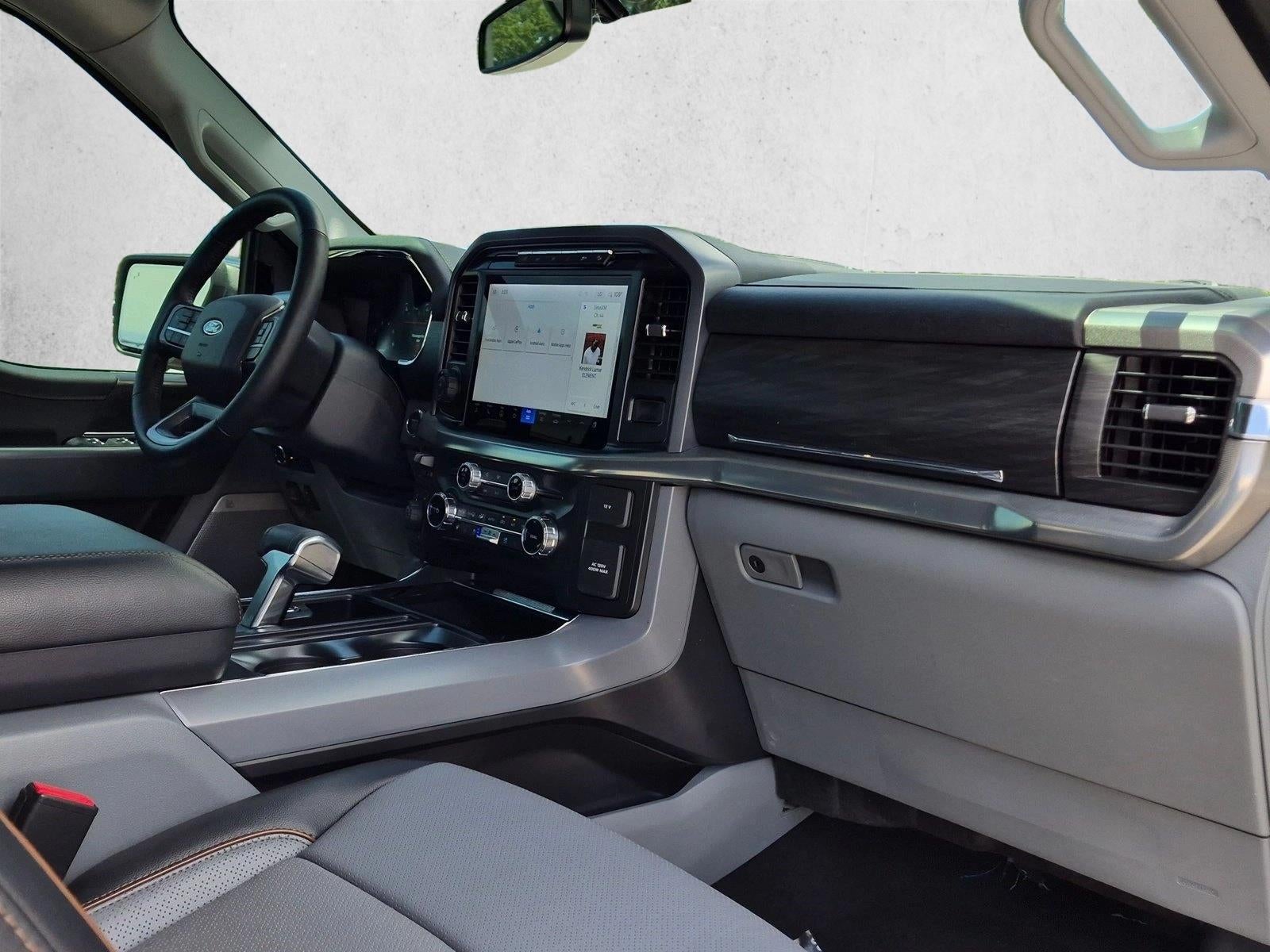 2024 Ford F-150 LARIAT 4WD SuperCrew 5.5' Box
