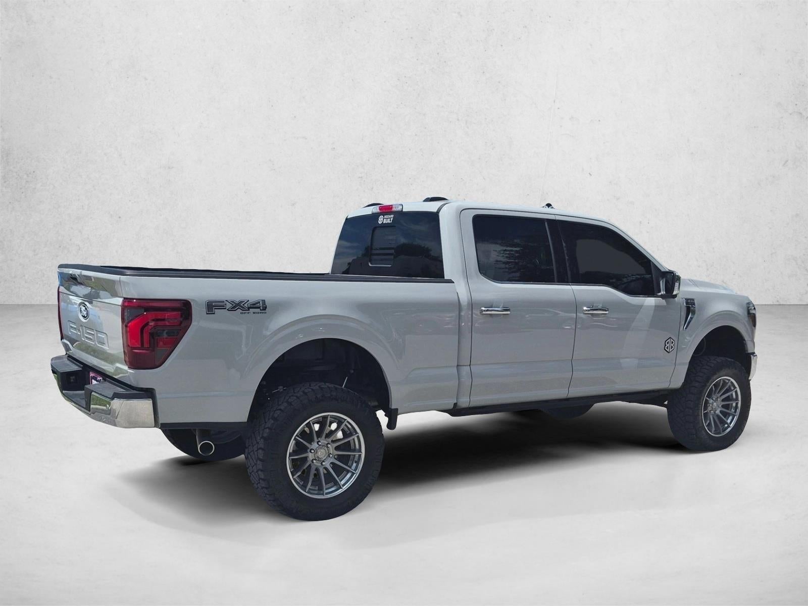 2024 Ford F-150 LARIAT 4WD SuperCrew 5.5' Box
