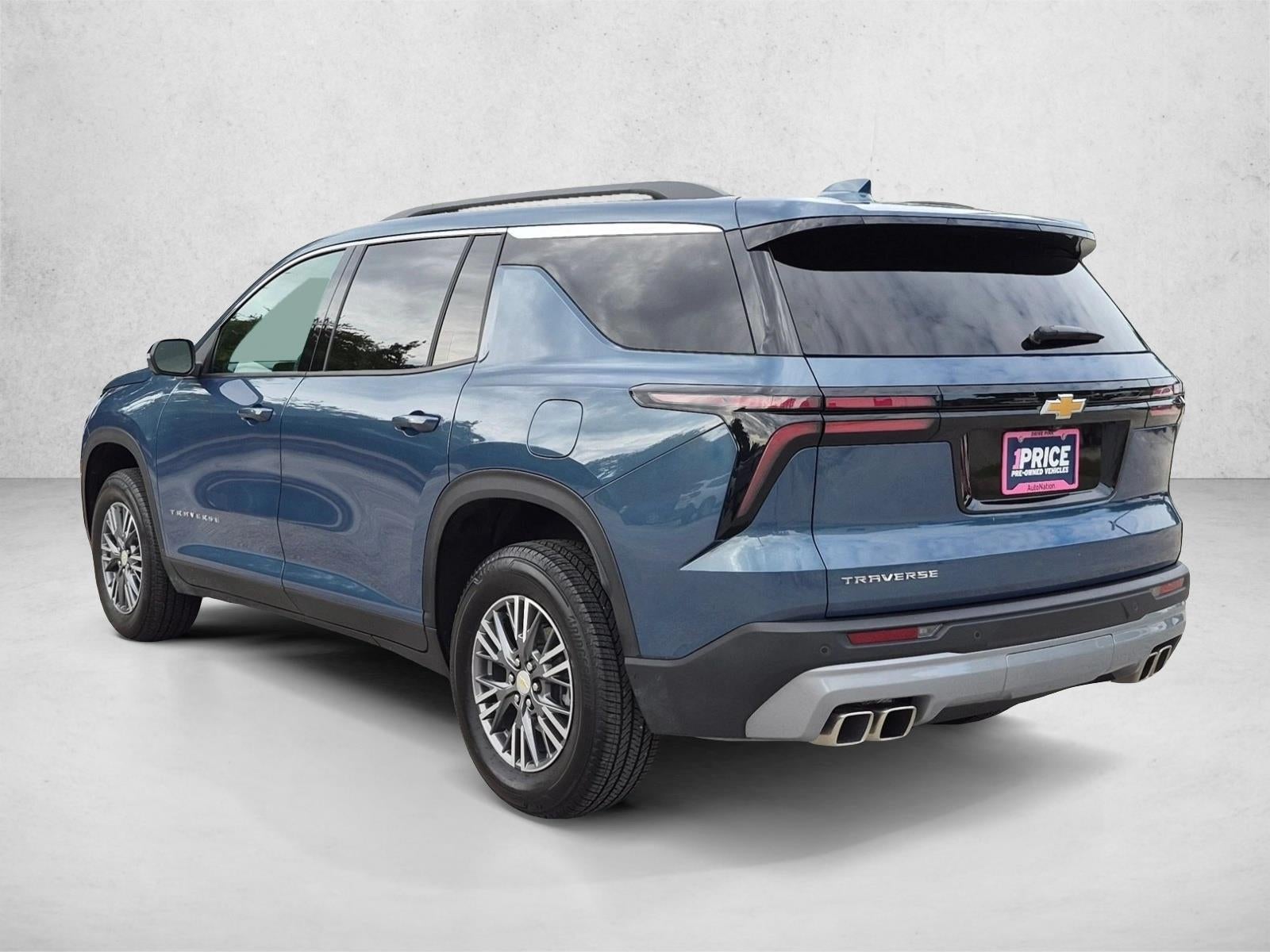 2025 Chevrolet Traverse LT w/1LT