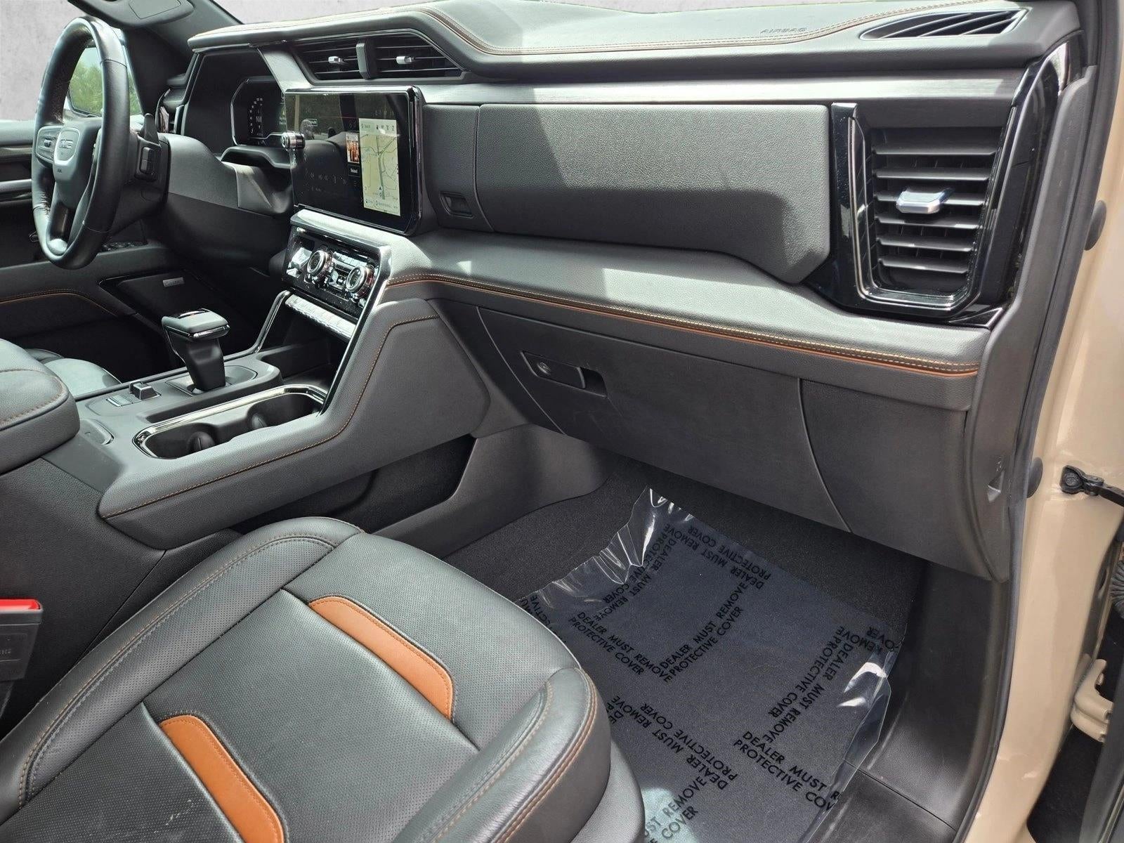 2023 GMC Sierra 1500 Crew Cab Short Box 4-Wheel Drive AT4