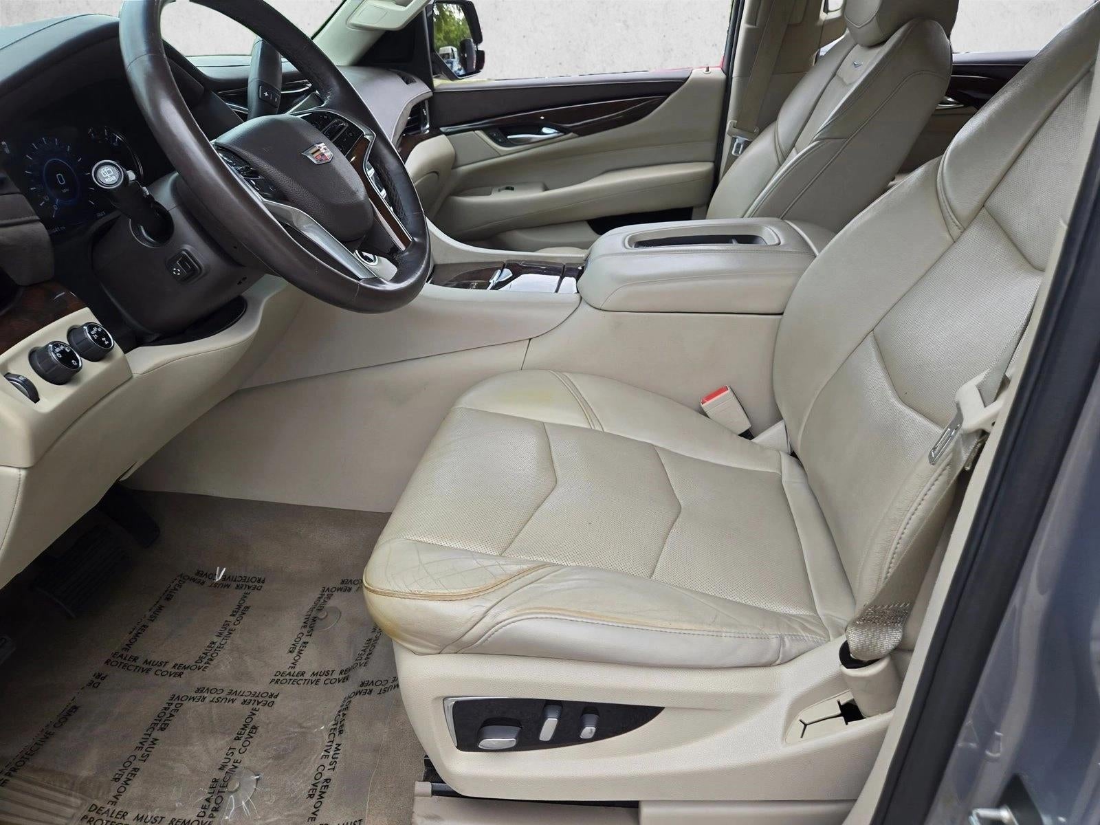 2017 Cadillac Escalade ESV 4WD Luxury
