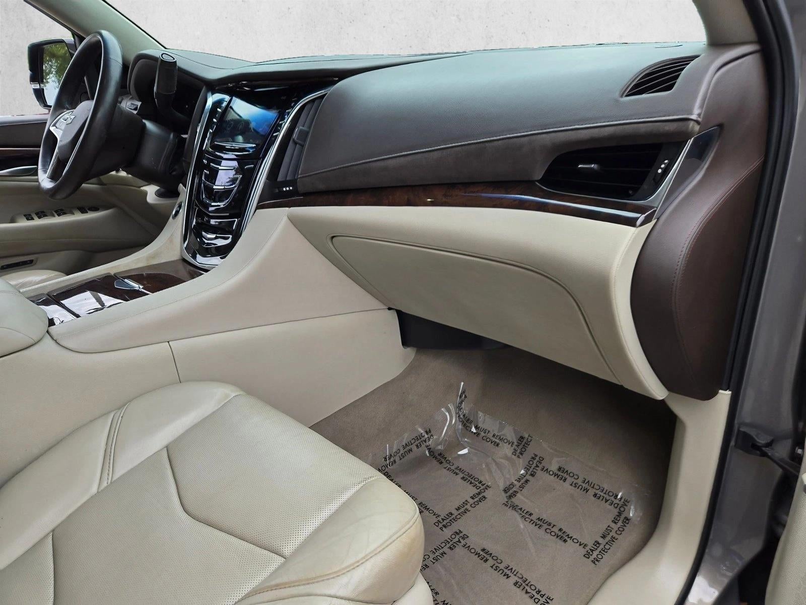 2017 Cadillac Escalade ESV 4WD Luxury