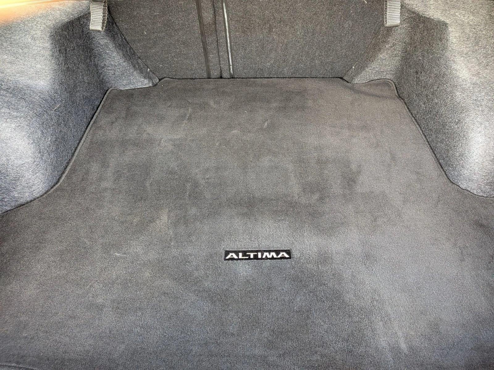 2024 Nissan Altima 2.5 SV Sedan